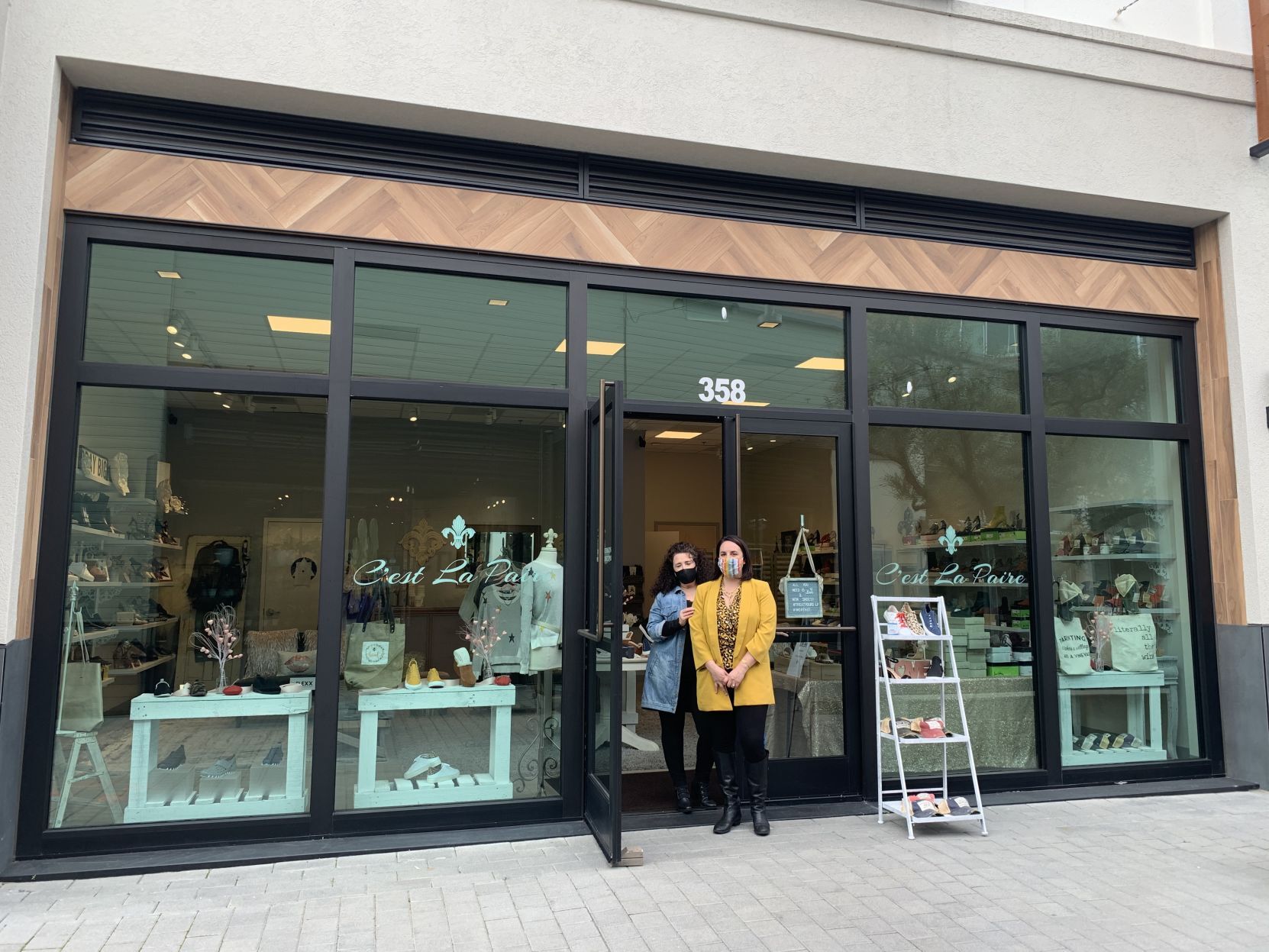 C’est La Paire now open in Napa